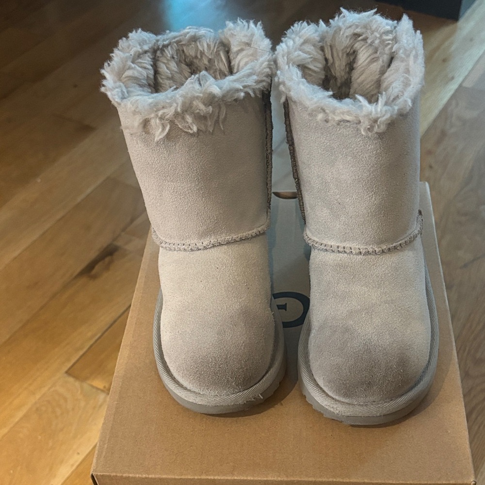 UGG Kids Tan Boots with Fluffy Lining